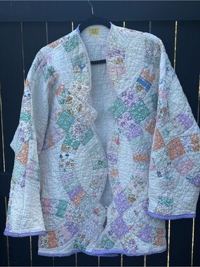 Vintage Handmade Hand Quilted Pastel Patchwork Quilted Jacket - Light Multicolor